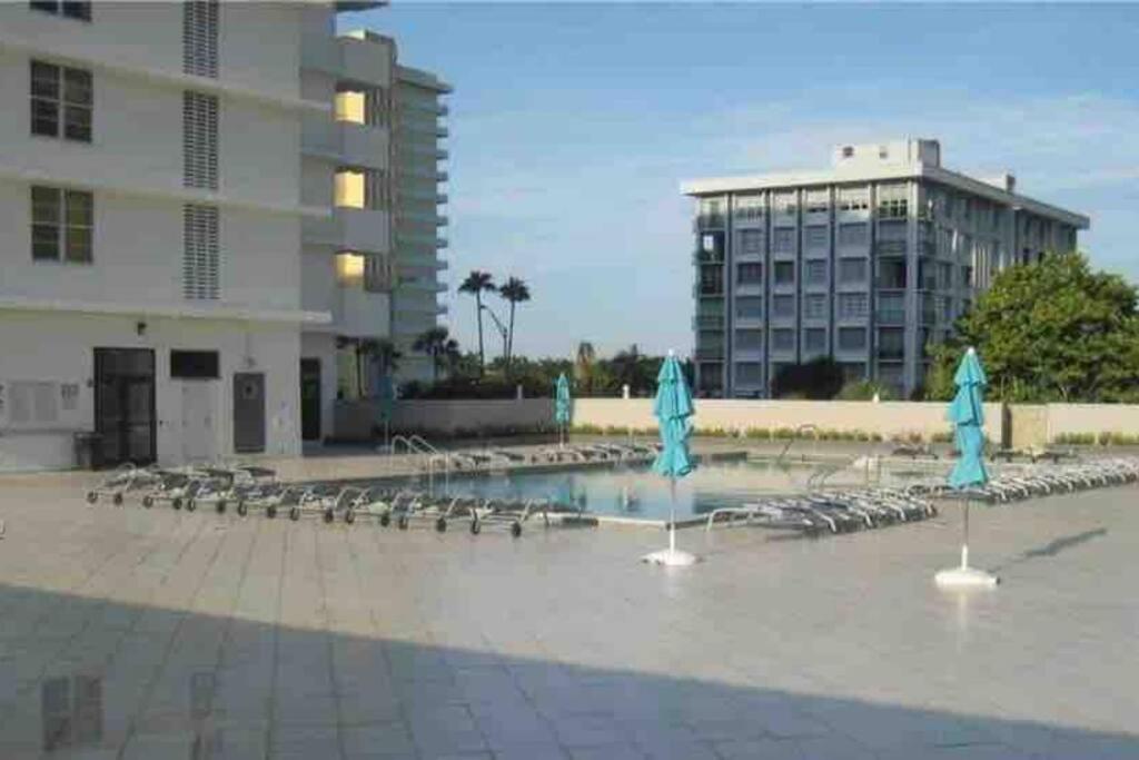 Pavilion - Best Ocean Sunrise-Miami Beach Exterior photo