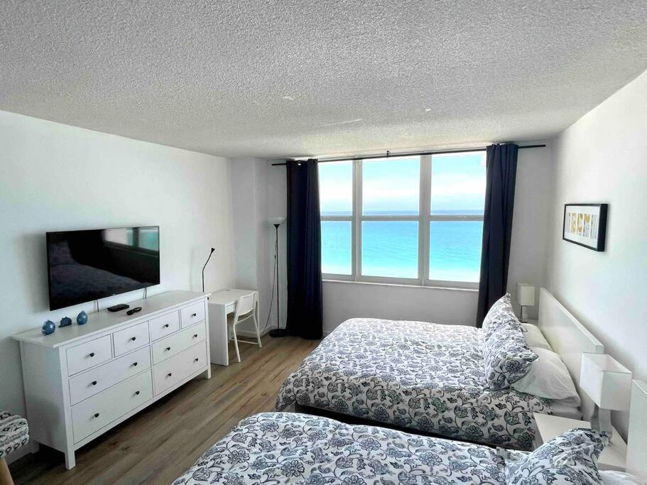 Pavilion - Best Ocean Sunrise-Miami Beach Exterior photo