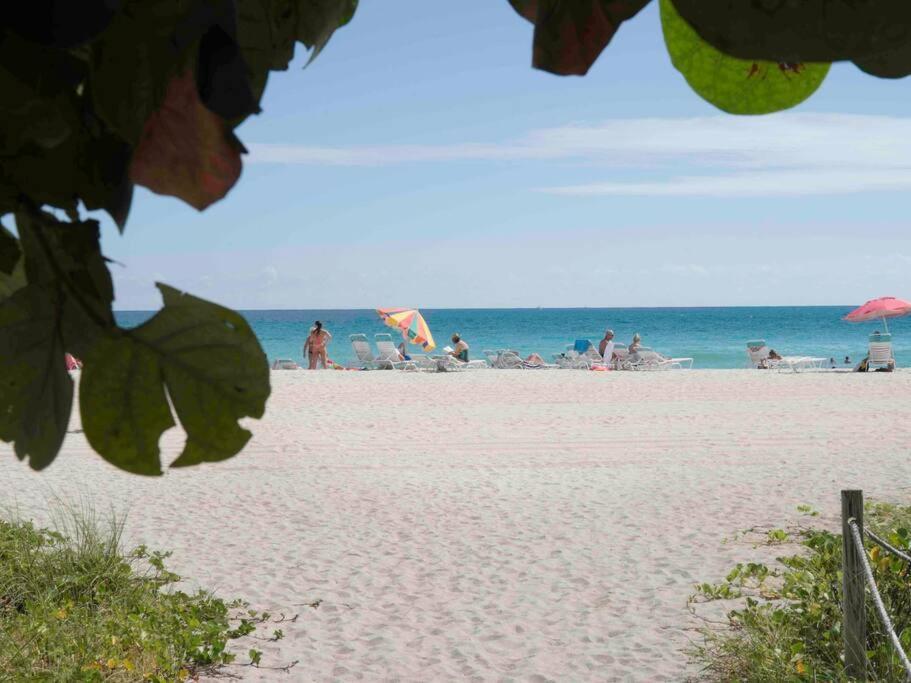 Pavilion - Best Ocean Sunrise-Miami Beach Exterior photo
